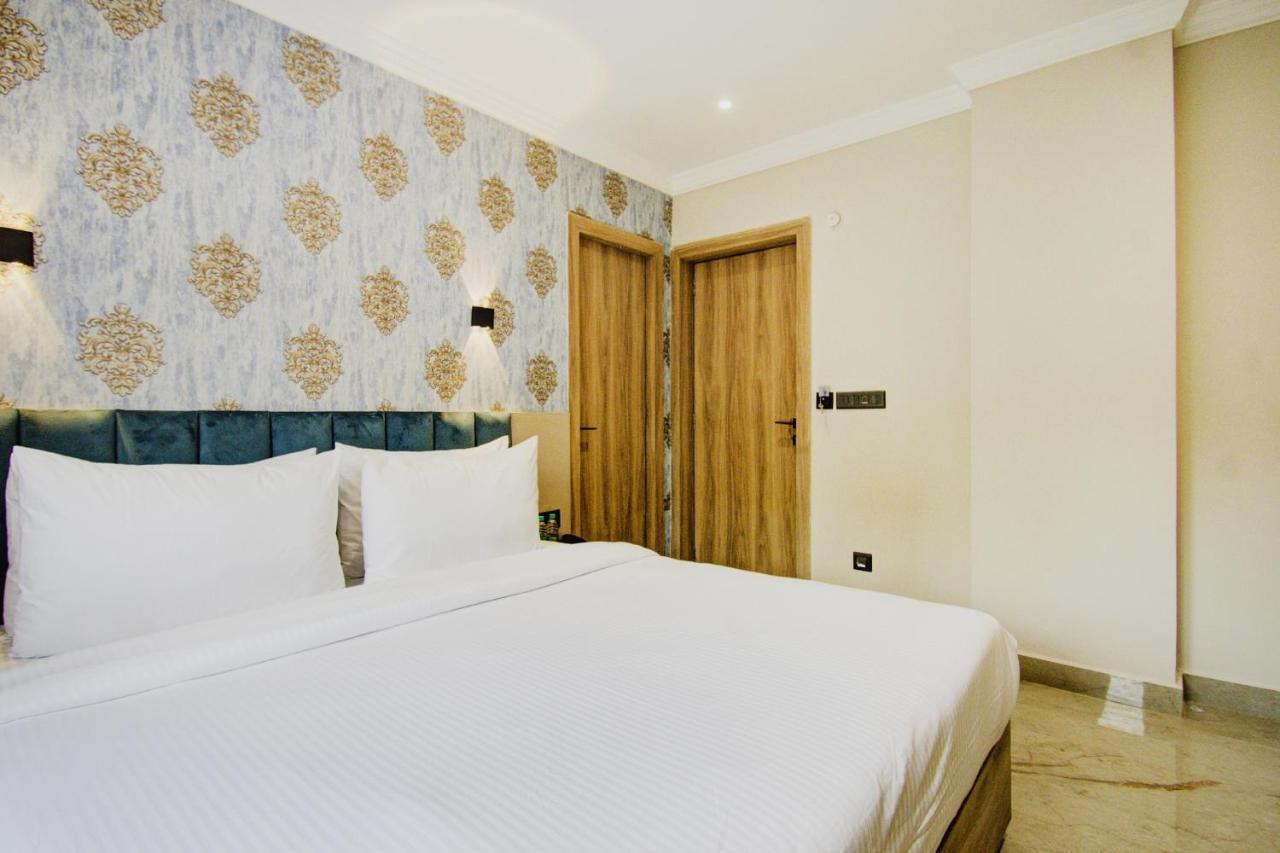 Hotel Super Townhouse Gokul Regency Near Dum Dum Metro Station Exterior foto